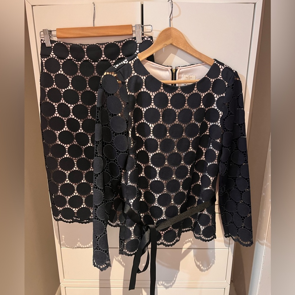 Kate Spade ♠️ Elegant Navy Blue Top. US 2/ US S